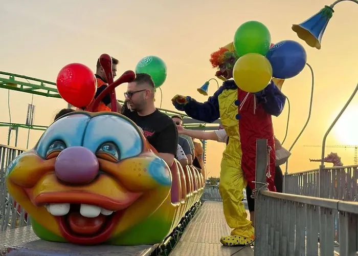 The Aqua Marine Flat דירה *